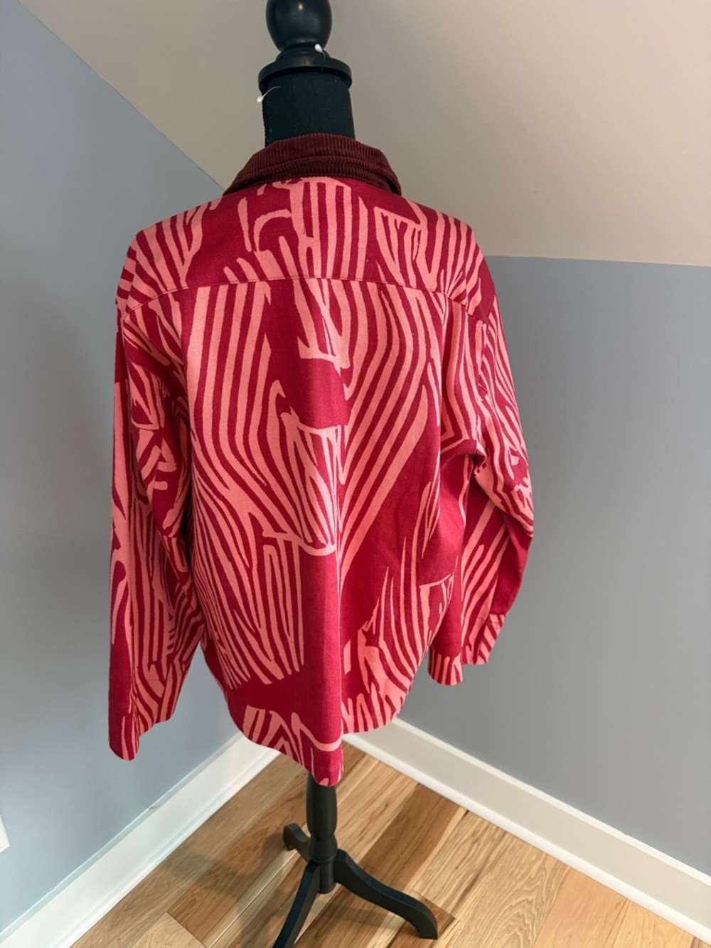 Women's Pink Patterned Utility Jacket - Picture 8 of 9